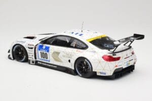 BMW M6 GT3 F13 #100 Schubert Motorsport J. Edwards / J. Klingmann 24h Nürburgring 2016 Minichamps 1:18 155162611 Metall – Bild 5 von 6