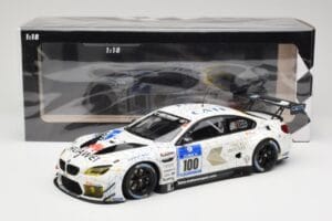 BMW M6 GT3 F13 #100 Schubert Motorsport J. Edwards / J. Klingmann 24h Nürburgring 2016 Minichamps 1:18 155162611 Metall – Bild 6 von 6