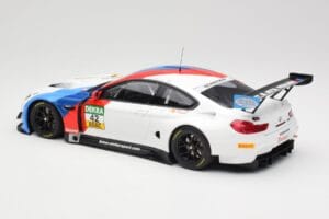BMW M6 GT3 F13 #42 BMW Team Schnitzer R. Collard / P. Eng ADAC GT Masters Oschersleben 2017 Minichamps 1:18 155172652 Metall – Bild 5 von 6