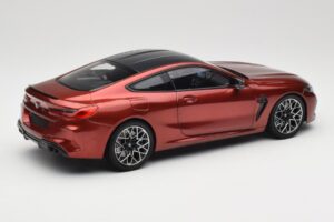 BMW M8 F91 Convertible Storm Bay Metallic Minichamps 1:18 110029020 Metall – Bild 3 von 8