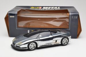 BMW Nazca M12 Chrome Silver Revell 1:18 08916 Metall – Bild 8 von 8