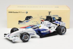 BMW Sauber F1.06 #16 N. Heidfeld Launch Version 2006 Minichamps 1:18 80430413183 Metall – Bild 6 von 6