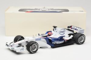 BMW Sauber F1.07 #10 R. Kubica Launch Version 2007 Minichamps 1:18 80430426995 Metall – Bild 7 von 7