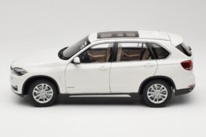 BMW X5 E70 Alpine White Paragon 1:18 PA-97073 Metall – Bild 4 von 8