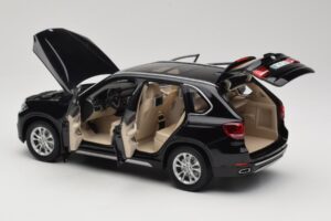 BMW X5 E70 Sapphire Black Paragon 1:18 PA-97071 Metall – Bild 5 von 8