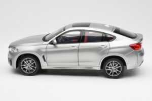 BMW X6 M F86 Donington Grau Metallic Norev 1:18 80432364886 Metall – Bild 4 von 8