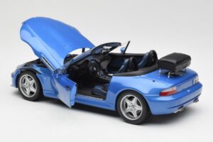 BMW Z3 M Roadster Mit Gepäckträger Blau Metallic UT Models 1:18 20416 Metall – Bild 5 von 8