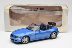 BMW Z3 M Roadster Mit Gepäckträger Blau Metallic UT Models 1:18 20416 Metall – Bild 8 von 8