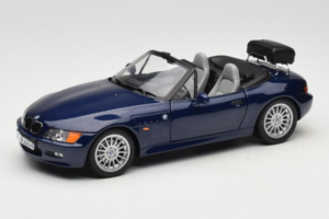 BMW Z3 Roadster Blau Händler Edition UT Models 1:18 80439422186 Metall