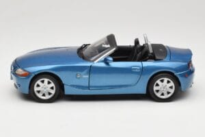BMW Z4 E85 Blau Metallic Motormax 1:18 73144 Metall – Bild 4 von 8
