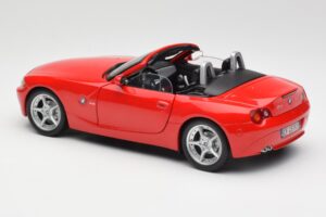 BMW Z4 E85 Roadster Rot Bburago 1:18 34046 Metall – Bild 7 von 8