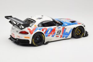 BMW Z4 E89 GT3 #9 Roal Motorsport A. Zanardi / B. Spengler 24 Hours of Spa 2015 Minichamps 1:18 151152309 Metall – Bild 2 von 6