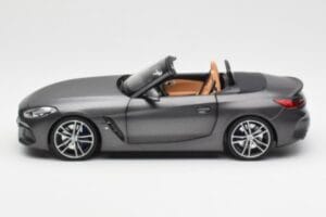 BMW Z4 G29 Grau Metallic Norev 1:18 183270 Metall – Bild 4 von 8