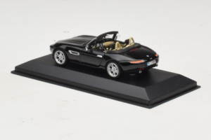 BMW Z8 Cabriolet Schwarz Minichamps 1:43 80420026607-R1 Metall – Bild 3 von 4
