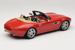 BMW Z8 Rot Minichamps 1:18 155024230 Metall – Bild 2 von 6