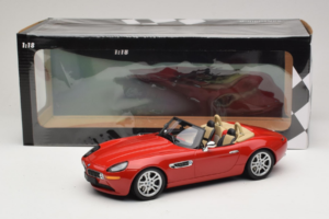 BMW Z8 Rot Minichamps 1:18 155024230 Metall – Bild 6 von 6