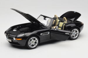 BMW Z8 Schwarz Kyosho 1:18 80439411729 Metall – Bild 2 von 9