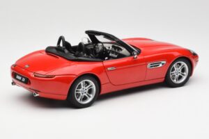 BMW Z8 E52 Rot AUTOart 1:18 70513 Metall – Bild 3 von 8