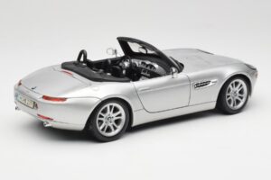 BMW Z8 E52 Titanium Silver Maisto 1:18 536896 Metall – Bild 3 von 8