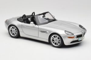 BMW Z8 E52 Titanium Silver Maisto 1:18 536896 Metall – Bild 6 von 8