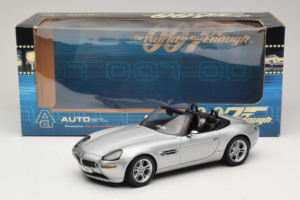 BMW Z8 Silber 007 The World Is Not Enough AUTOart 1:18 70511 Metall – Bild 8 von 8