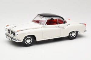 Borgward Isabella Coupe Weiss Revell 1:18 08982-W1 Metall