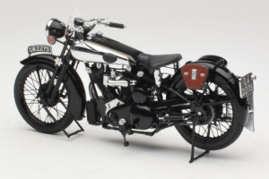 Brough Superior SS 100 T. E. Lawrence Minichamps 1:18 122135500 Metall – Bild 5 von 6