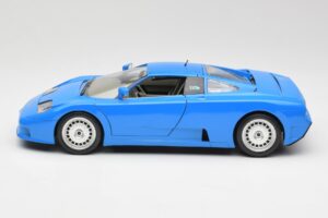 Bugatti EB110 Blau Bburago 1:18 3035 Metall – Bild 4 von 8