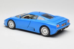 Bugatti EB110 Blau Bburago 1:18 3035 Metall – Bild 7 von 8