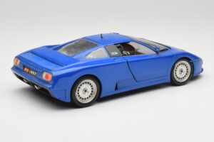 Bugatti EB110 Dunkelblau Bburago 1:18 3035-DB Metall – Bild 3 von 8