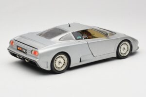 Bugatti EB110 Silber Bburago 1:18 3035-S Metall – Bild 3 von 8