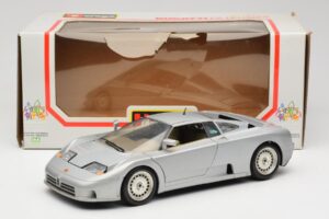 Bugatti EB110 Silber Bburago 1:18 3035-S Metall – Bild 8 von 8