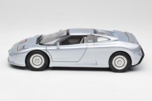 Bugatti EB110 SS Silber Anson 1:18 30303-W-M2 Metall – Bild 4 von 8