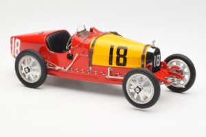 Bugatti T35 National Colors Spain CMC 1:18 M-100-B-016 Metall – Bild 4 von 6
