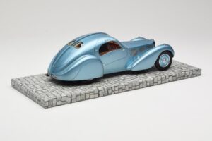 Bugatti Type 57SC Atlantic Blau Minichamps 1:18 107110320 Metall – Bild 2 von 6