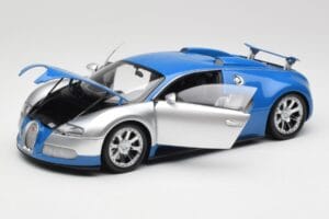 Bugatti Veyron Edition Centenaire Chrome Blue Minichamps 1:18 100110850-O Metall – Bild 2 von 7