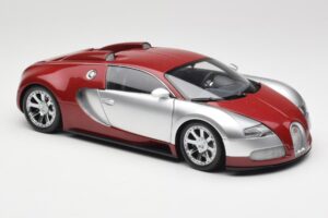 Bugatti Veyron Edition Centenaire Chrome Red Minichamps 1:18 100110851-O Metall – Bild 6 von 8