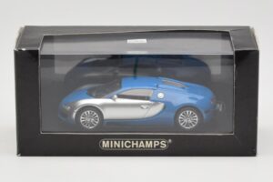 Bugatti Veyron Centenaire Blau Metallic Silber Minichamps 1:43 400110850 Metall – Bild 4 von 4