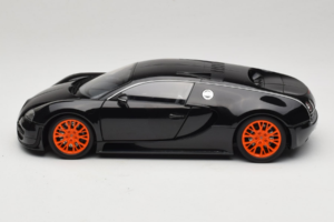 Bugatti Veyron Super Sport Black Metallic Minichamps 1:18 100110842 Metall – Bild 4 von 8