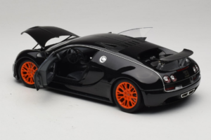 Bugatti Veyron Super Sport Black Metallic Minichamps 1:18 100110842 Metall – Bild 5 von 8