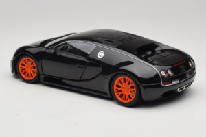 Bugatti Veyron Super Sport Black Metallic Minichamps 1:18 100110842 Metall – Bild 7 von 8