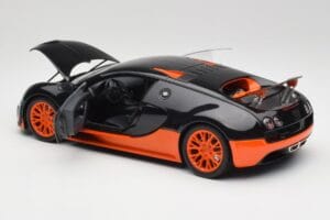 Bugatti Veyron Super Sport World Record Edition Carbon & Orange Minichamps 1:18 100110840 Metall – Bild 5 von 8