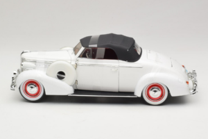 Buick Century Cabriolet Weiss Signature Models 1:18 18131 Metall – Bild 3 von 6