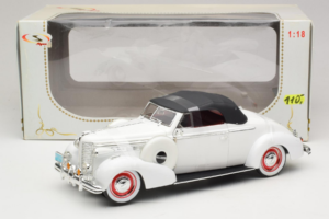 Buick Century Cabriolet Weiss Signature Models 1:18 18131 Metall – Bild 6 von 6
