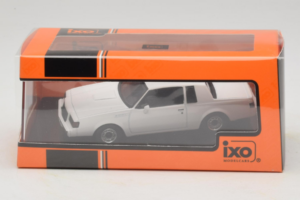 Buick Grand National Weiss IXO 1:43 CLC576N Metall – Bild 4 von 4