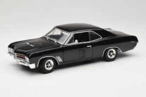 Buick GS 400 Schwarz American Muscle 1:18 33086 Metall
