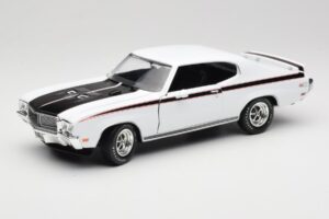 Buick GSX Weiss American Muscle 1:18 AMM1322/06 Metall