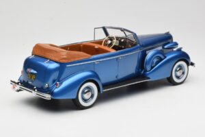 Buick Roadmaster 80-C Four Door Phaeton Blue Metallic BoS Models 1:18 BOS372 Resin – Bild 2 von 6