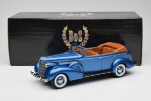 Buick Roadmaster 80-C Four Door Phaeton Blue Metallic BoS Models 1:18 BOS372 Resin – Bild 6 von 6