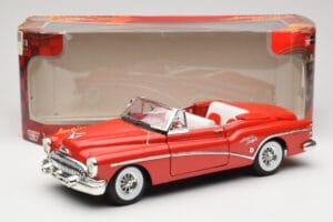 Buick Skylark Cabriolet Rot Motormax 1:18 73129 Metall – Bild 8 von 8